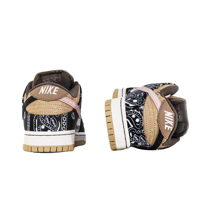 Nike SB Dunk Low Travis Scott Winter С МЕХОМ
