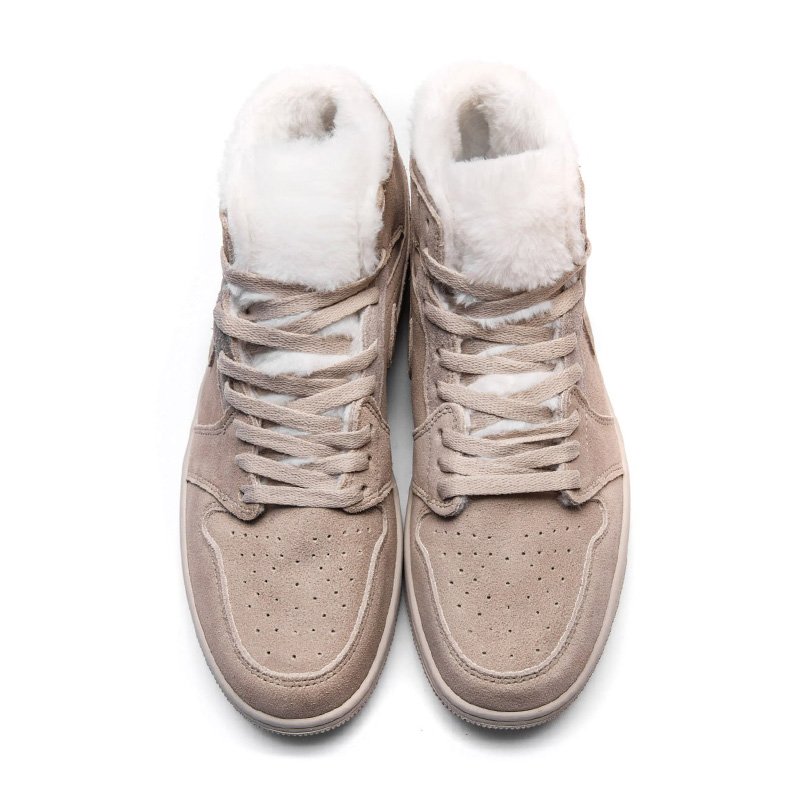 Jordan 1 Rerto Mid Beige Winter С МЕХОМ