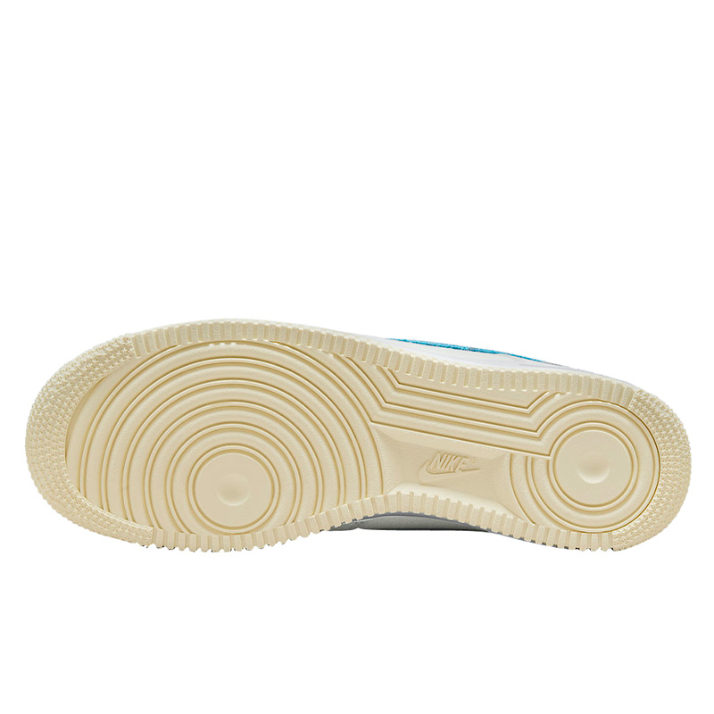 Nike Air Force 1 Low SP Undefeated 5 On It Dunk vs. AF1 DM8461-001