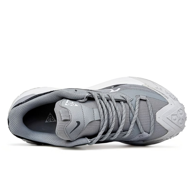 Nike ACG Mountain Fly Grey