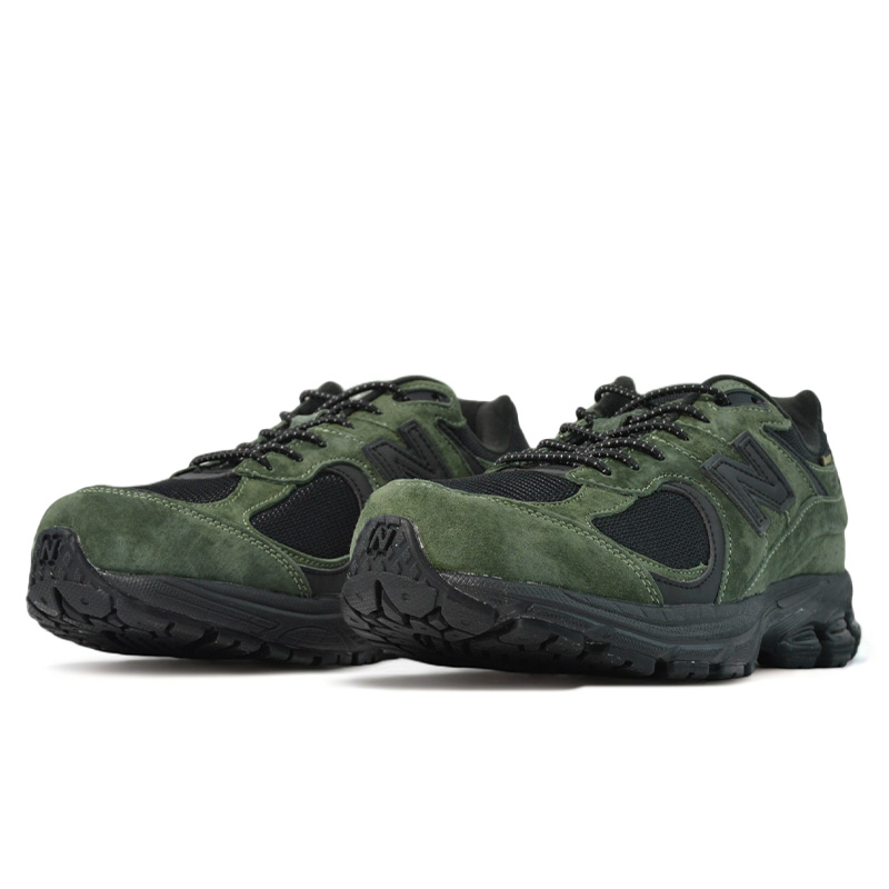 New Balance 2002R Gore-Tex Green Black