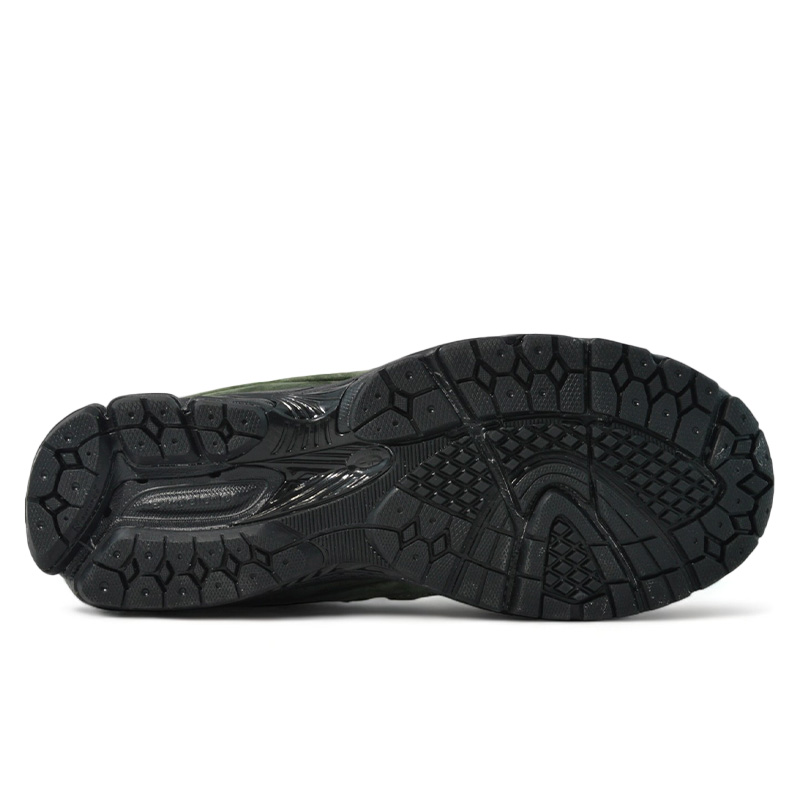 New Balance 2002R Gore-Tex Green Black