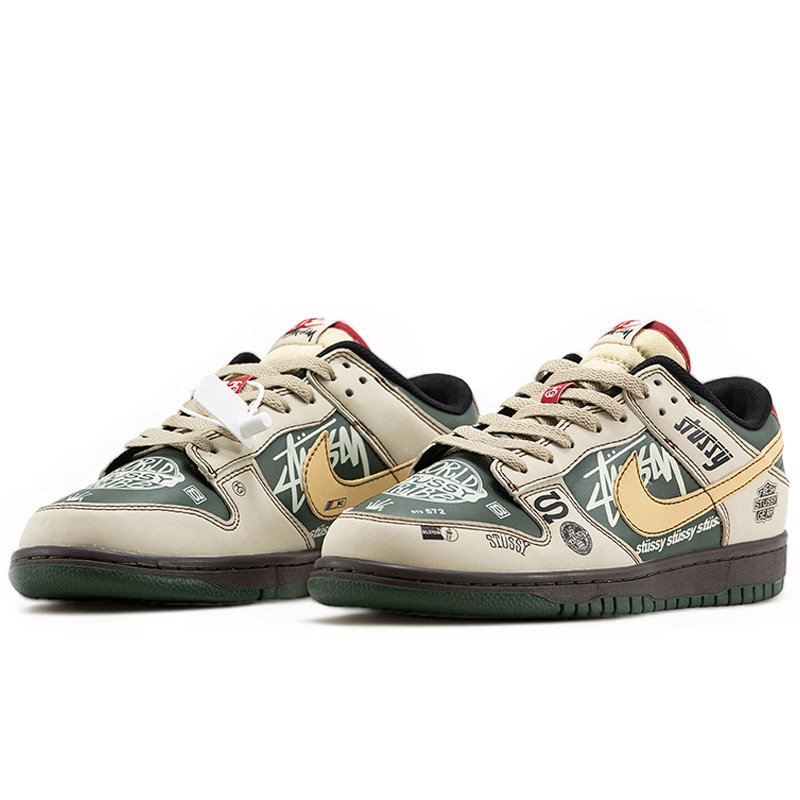 Nike SB Dunk Low x Stussy BMW M3