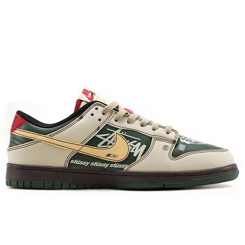 Nike SB Dunk Low x Stussy BMW M3