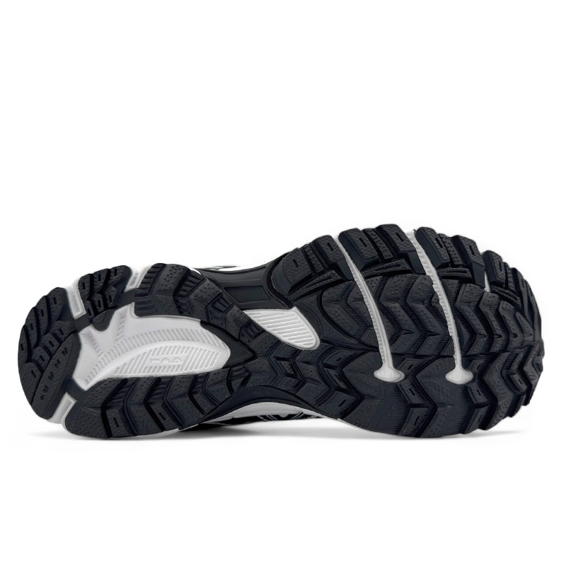 Asics Gel Kahana 8 Black White З ФЛІСОМ
