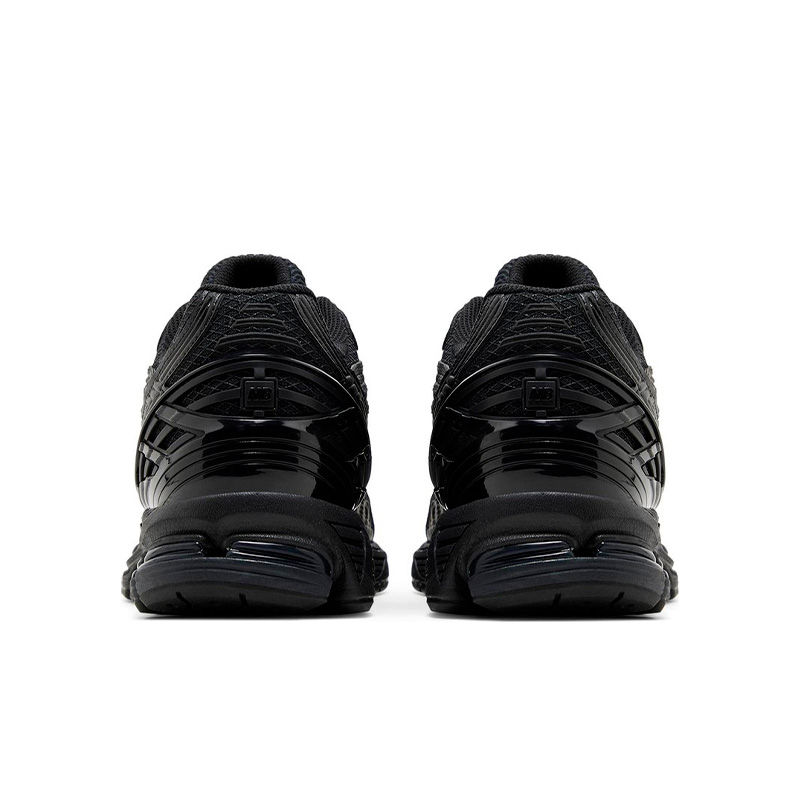 New Balance 1906U Triple Black M1906NJ