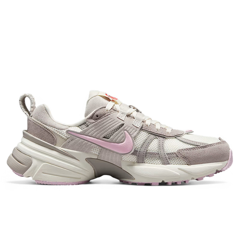 Nike V2K Run Valentines Day 2025 HV5997-161