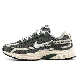 Nike Initiator Grey Beige