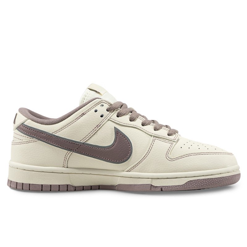 Nike SB Dunk Low x Supreme Double Swoosh Beige