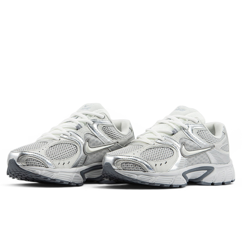 Nike V5 RNR White Silver