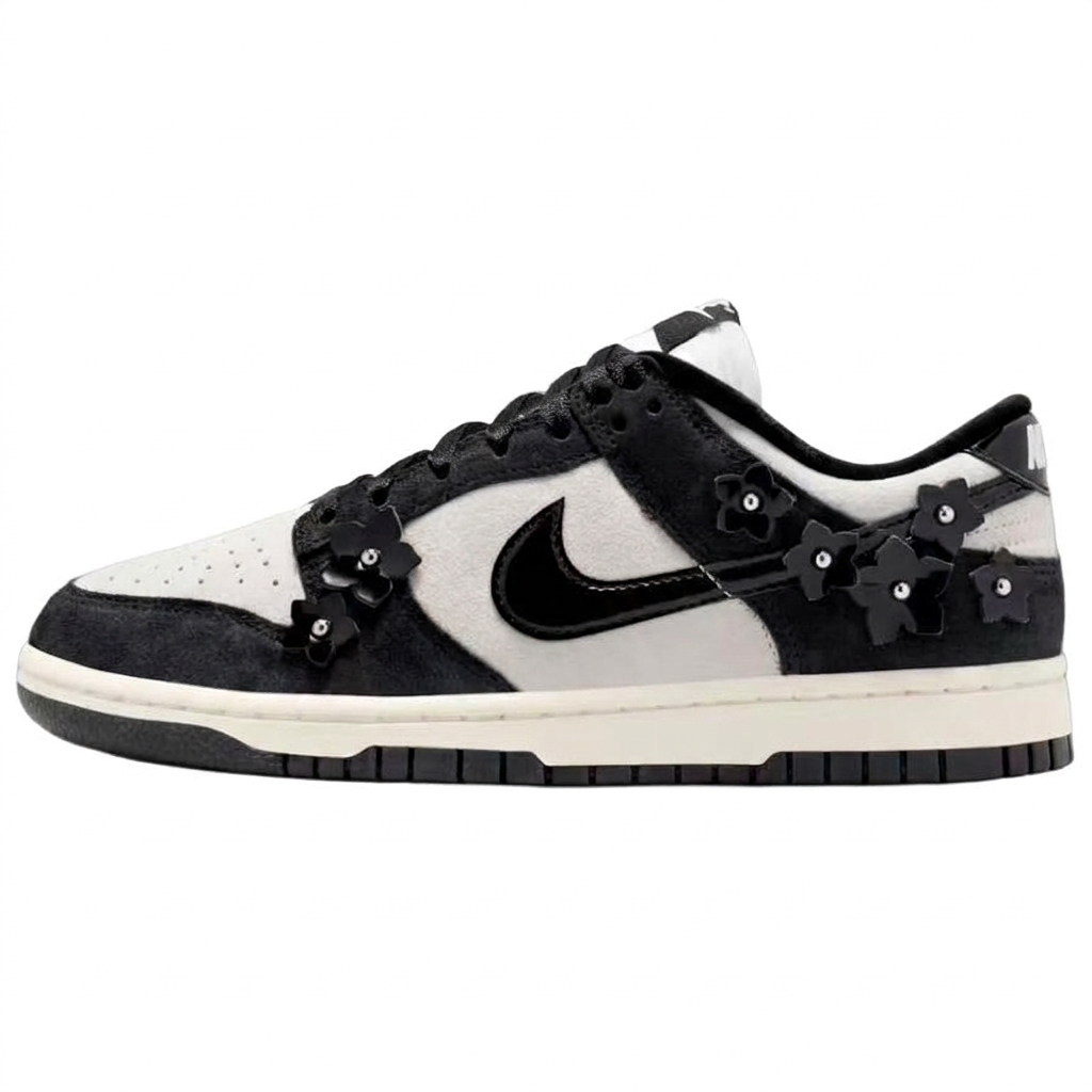 Nike Dunk Low SE Florette Black
