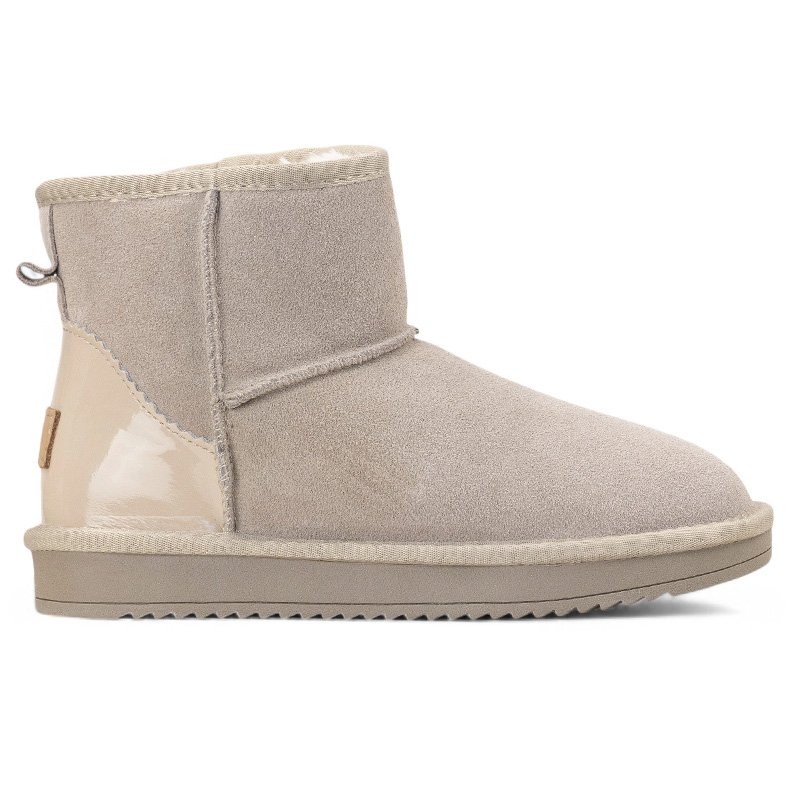 UGG Classic Mini Beige Lacquer