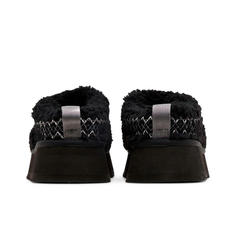 UGG Tazz Slipper Heritage Braid Black Platform 1143976-BLK