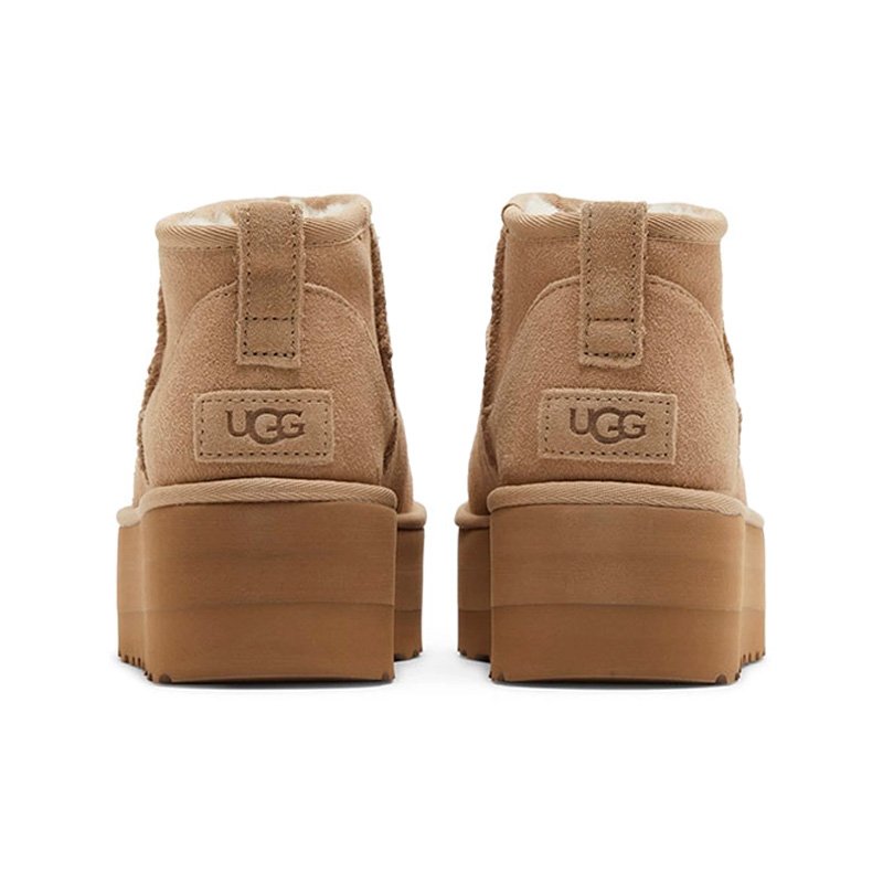 UGG Classic Ultra Mini Platform 1135092-SAN