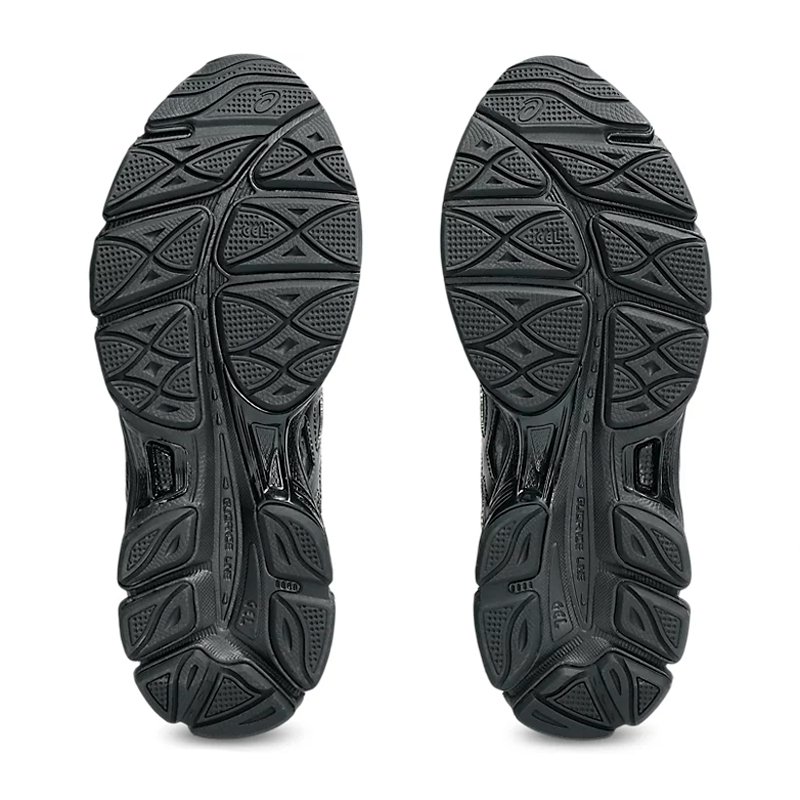 Asics Gel Cumulus 16 x Cecilie Bahnsen Black 1203A762-001